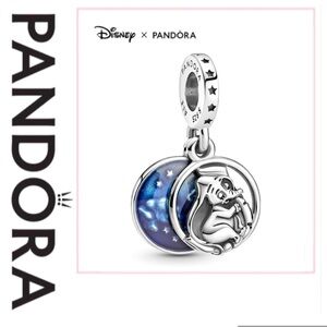 NWOT Pandora x Disney, Dumbo Sweet Dreams Dangle Charm 799405C01